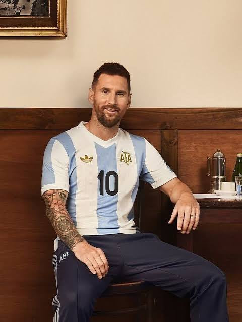 CAMISETA ARGENTINA 25/26  EDICIÓN 50 AÑOS - HOMBRE